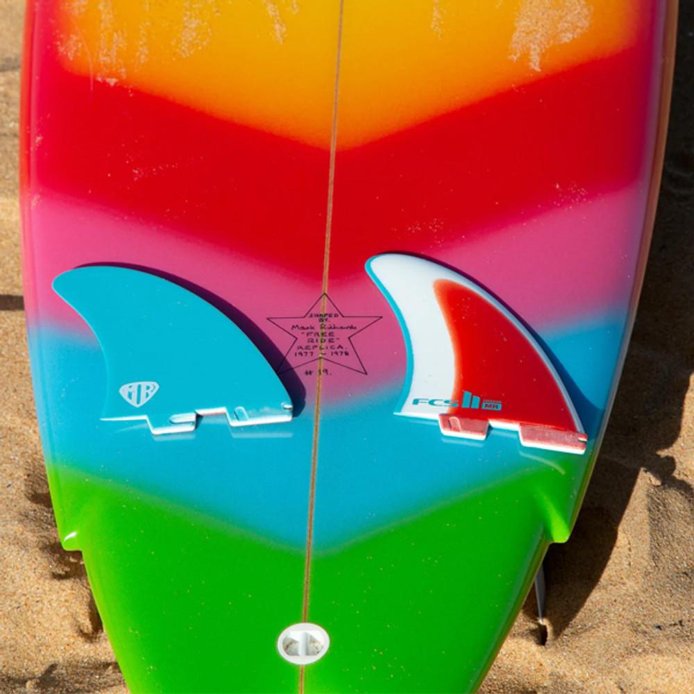 FCSII Mark Richards Freeride Twin Fin Set | Mark Richards | Ultra Loose with Fast Release