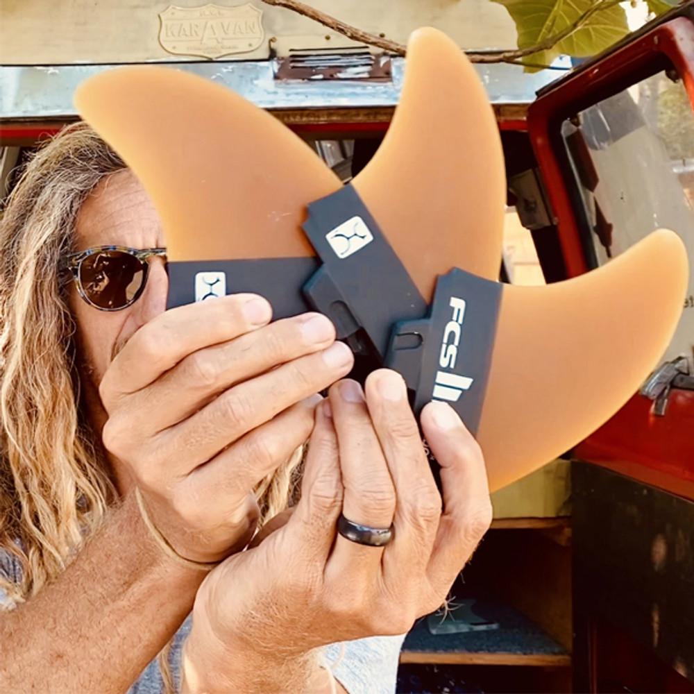 Rob Machado Tri-Keel | Thruster 3 Fin Set | FCSII | Speed Control Release | Fin Choice for Fish, Fun and Hybrid