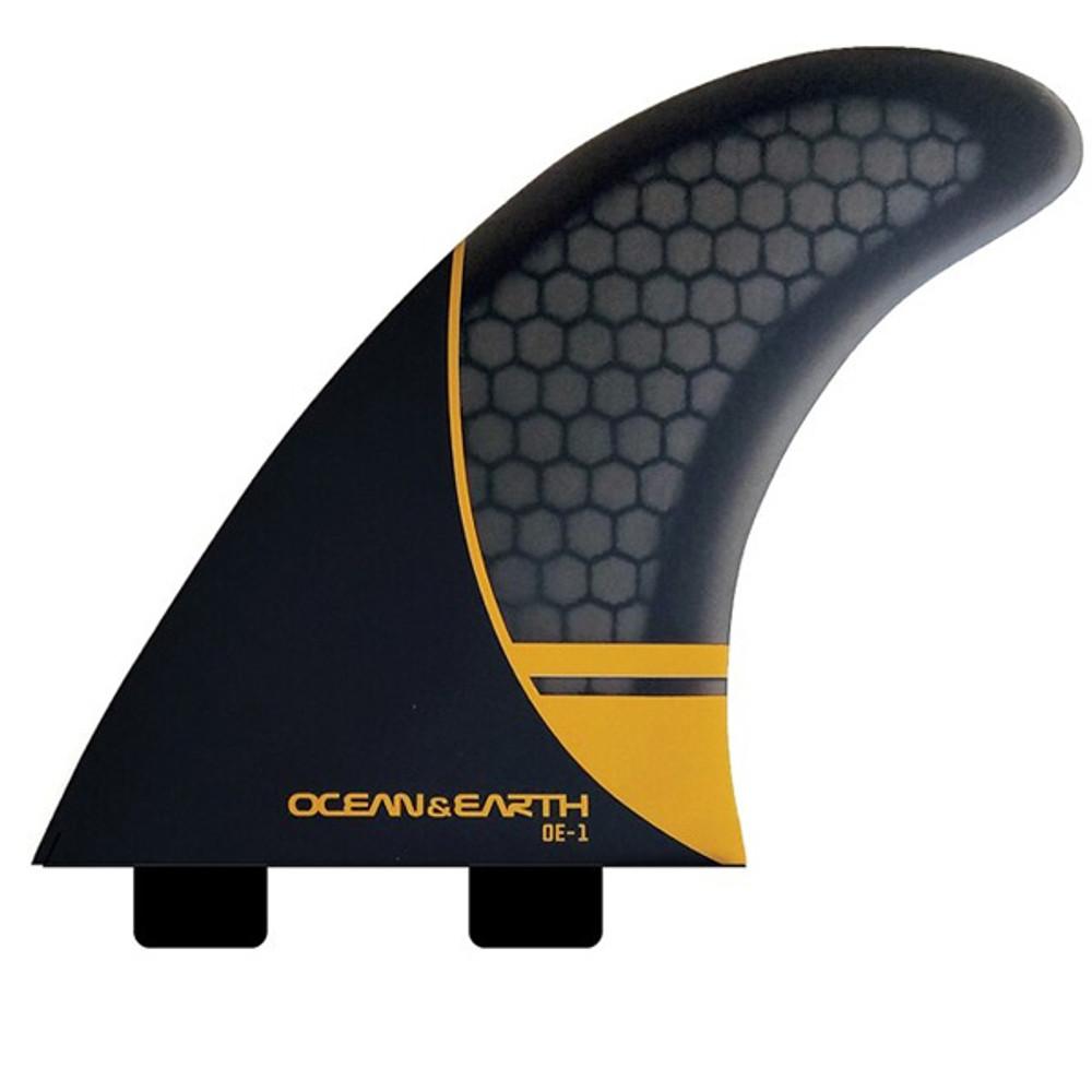 Whip Surfboard Fins | Thruster 3 Fin Set | Ocean and Earth | Snappy Turns
